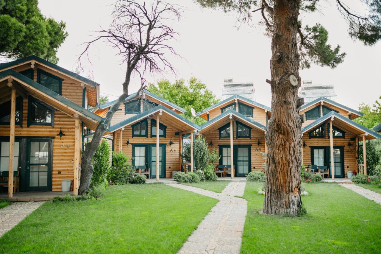 Pino Mar Luxury Bungalows Erdek Exterior foto